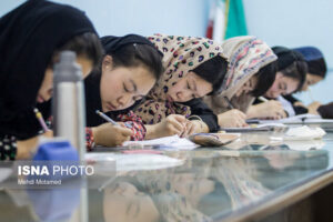 ضرورت احیای جایگاه زبان فارسی