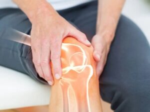 آسیب‌های زانو؛ از سبک زندگی ناصحیح تا مداخلات جراحی پیشرفته