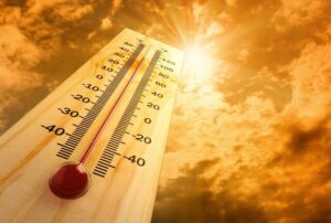 ثبت دمای ۵۰ درجه و بالاتر در ۸ شهر خوزستان