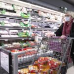 فشار تورم آمریکا دولت ترامپ را به کاهش تعرفه‌های وارداتی واداشت