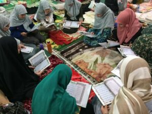 ۱۱۰ اعتکاف‌ اولی‌ در برنامه سه روزه خودشناسی حضور یافتند