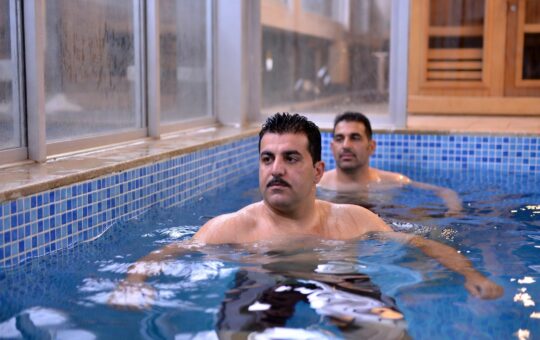 استخرهای کرج